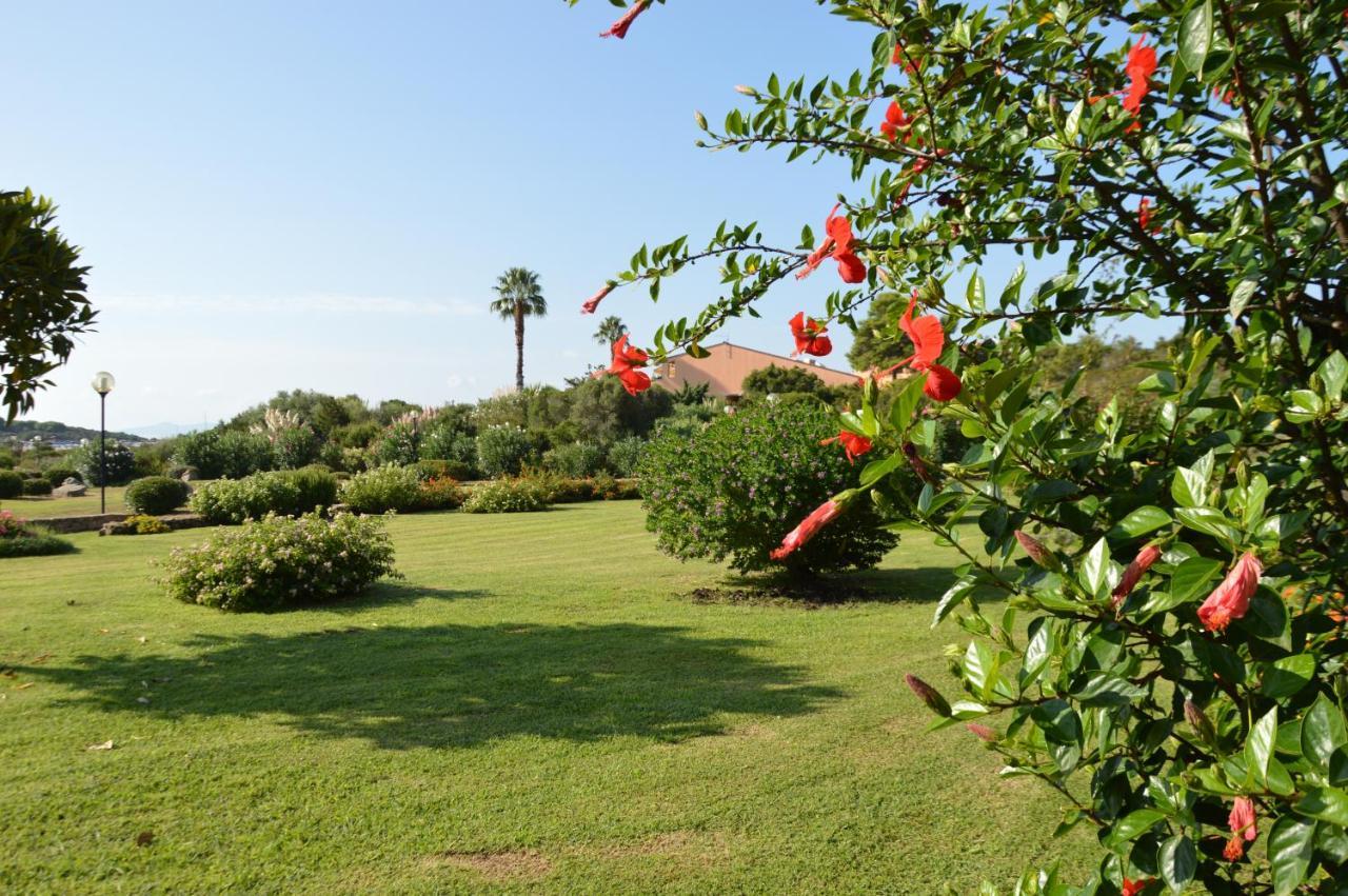 Residenze Coda Cavallo San Teodoro  Dış mekan fotoğraf